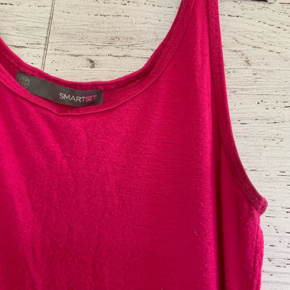 tank top - Picture 2 of 3